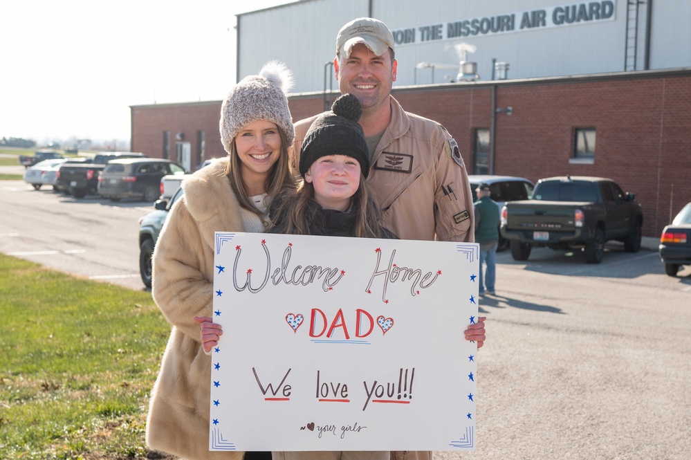 Airmen reunite with families