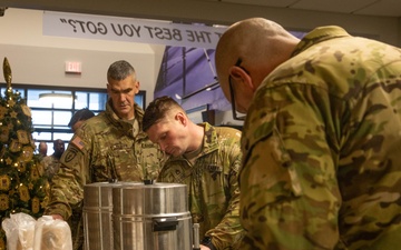 10th Mountain Division Senior NCOs Ruck Through the Snow