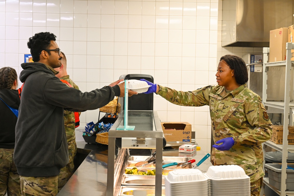 Alert kitchen fuels exercise at Minot AFB