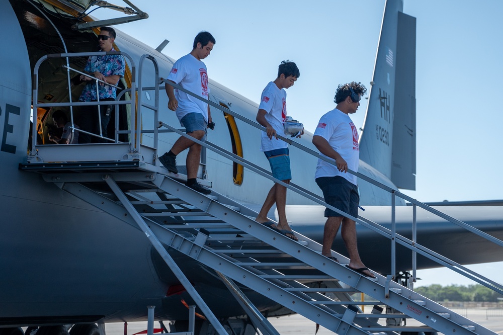 Team Hickam hosts Wings of Aloha Open House