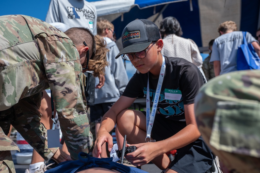 Team Hickam Hosts Wings of Aloha Open House