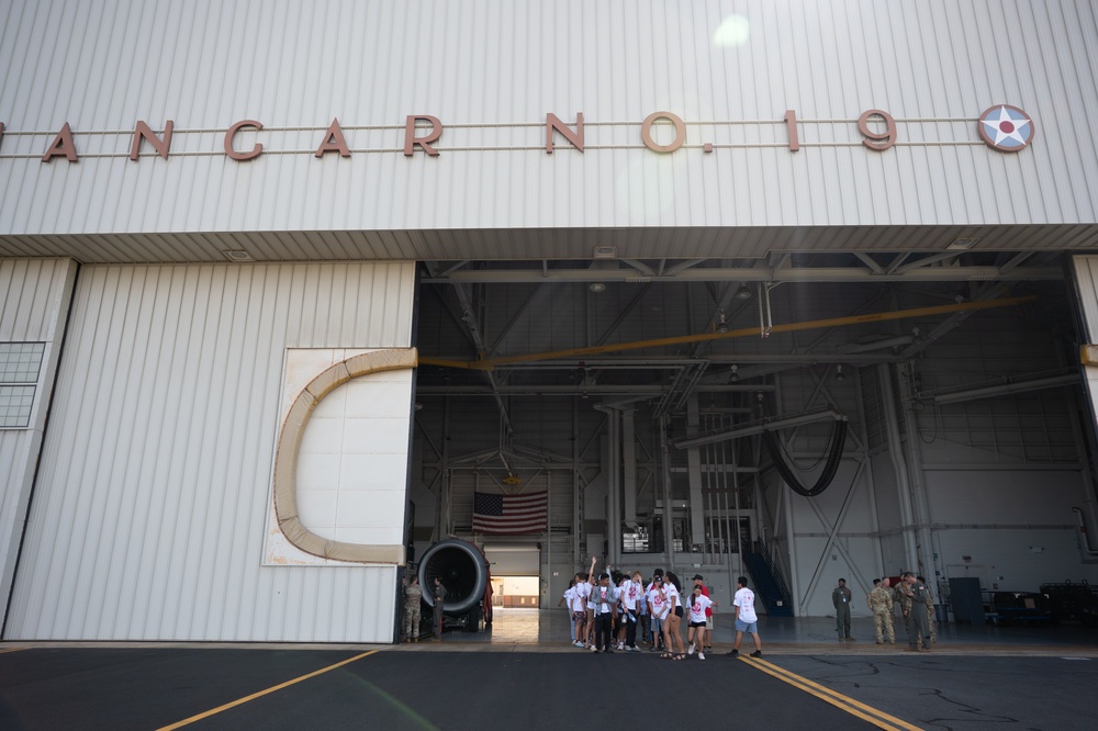 Team Hickam hosts Wings of Aloha Open House