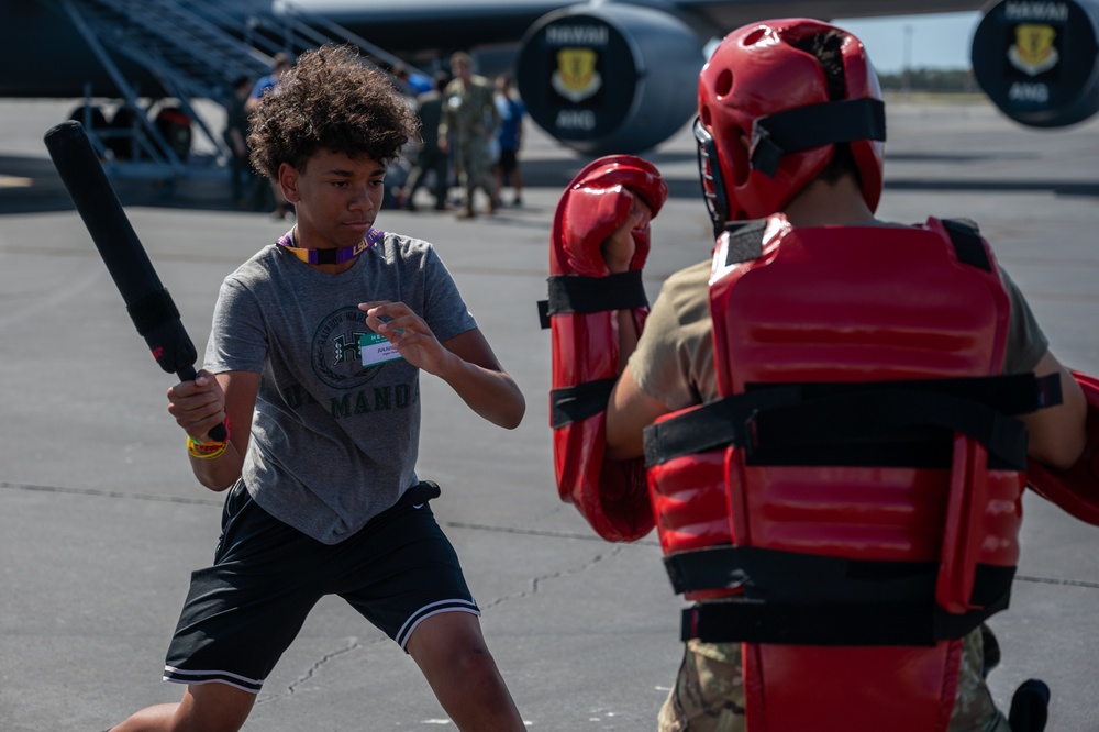 Team Hickam hosts Wings of Aloha Open House