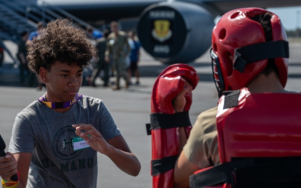 Team Hickam hosts Wings of Aloha Open House