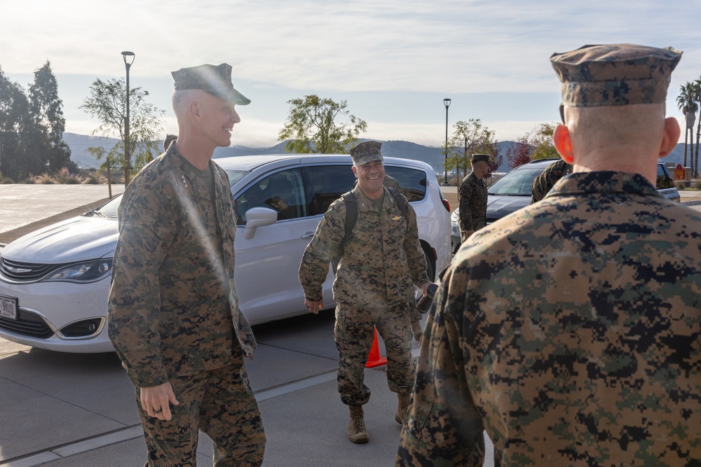 Commander, MARFORPAC visits I MEF during Steel Knight