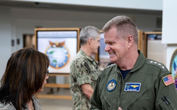 USINDOPACOM hosts Hawaii State Legislature