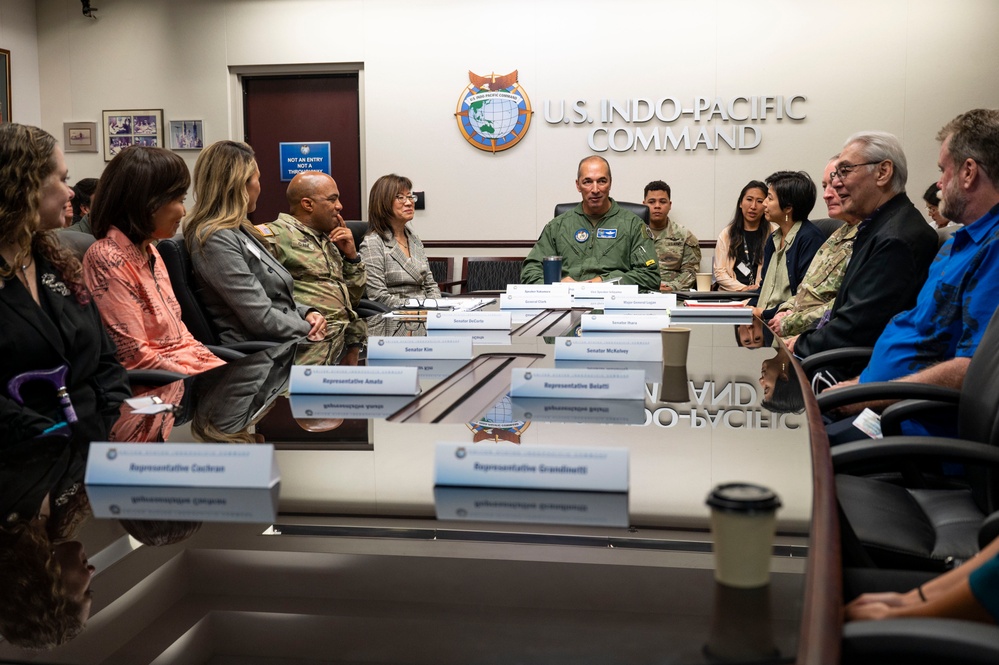 USINDOPACOM hosts Hawaii State Legislature