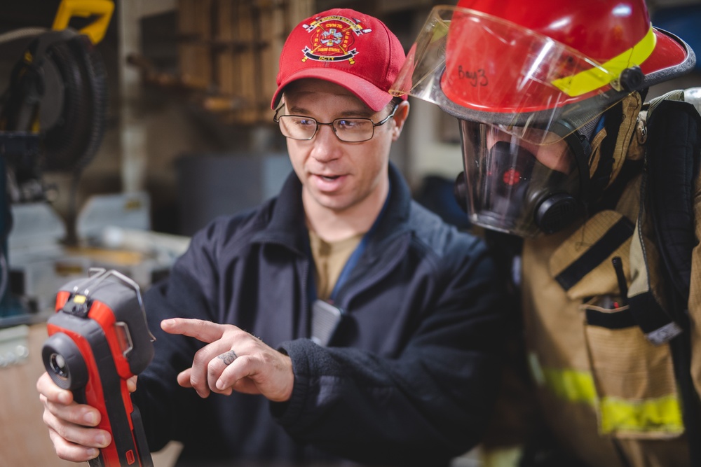 USS Ronald Reagan (CVN 76) conducts damage control training