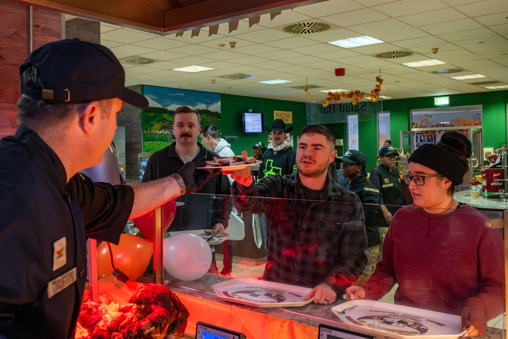 Mosel Dining Hall Hosts 2024 Thanksgiving Meal for Spangdahlem AB Community