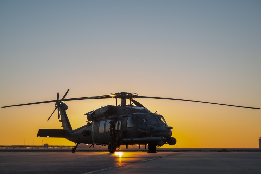 301st Expeditionary Rescue Squadron conducts nighttime air refueling