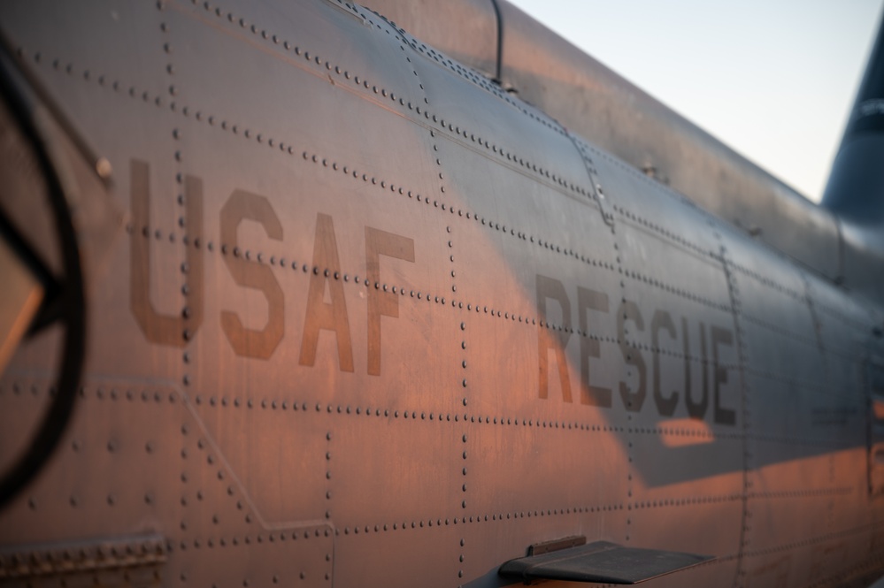 301st Expeditionary Rescue Squadron conducts nighttime air refueling