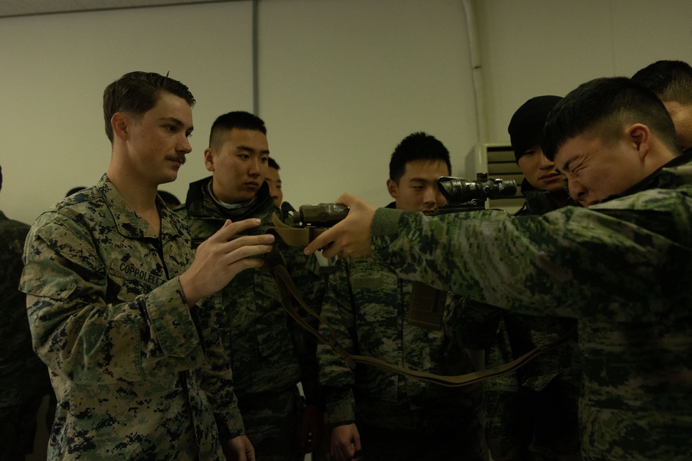 V26 and ROK Capabilities and Weapons Systems Exchange