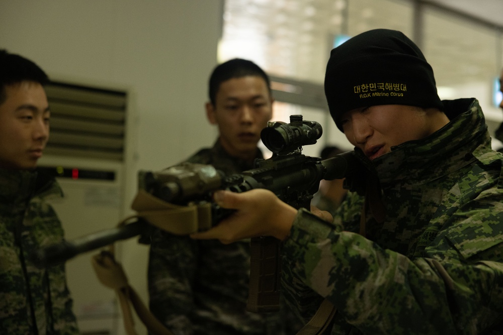 V26 and ROK Capabilities and Weapons Systems Exchange
