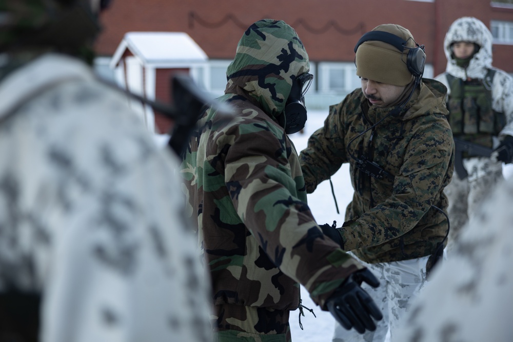 CBRN Marines Conduct Bilateral Training with Finnish Coastal Brigade Engineers