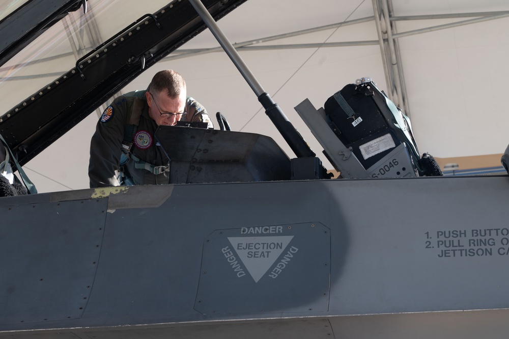 Gen. Gregory Guillot, Commander, North American Aerospace Defense Command and U.S. Northern Command, visits 162d Aerospace Control Alert Detachment