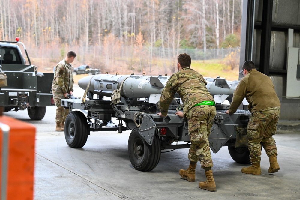 The 3rd MUNS perform a munitions loading exercise on JBER