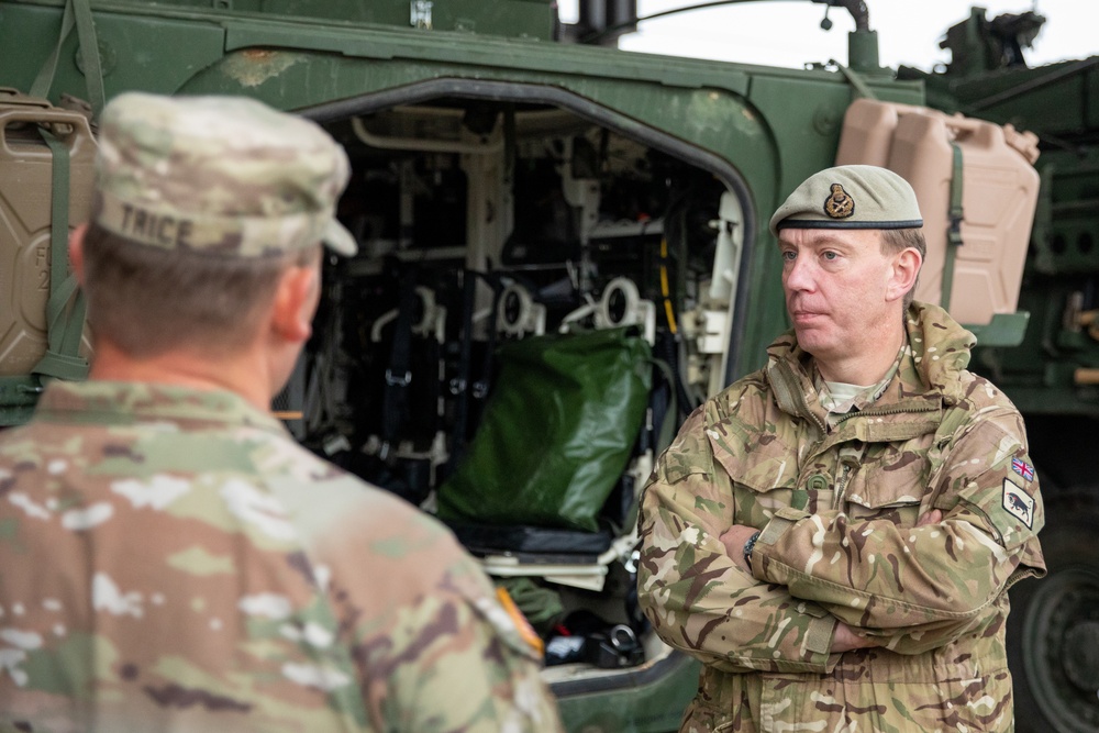 III Armored Corps Deputy Commanding Generals assess the conditions of HHBN's Maintenance and Equipment