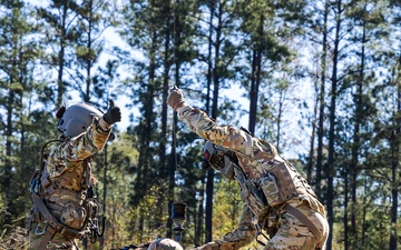 50th MP MWD takes flight with Cajun DustOff