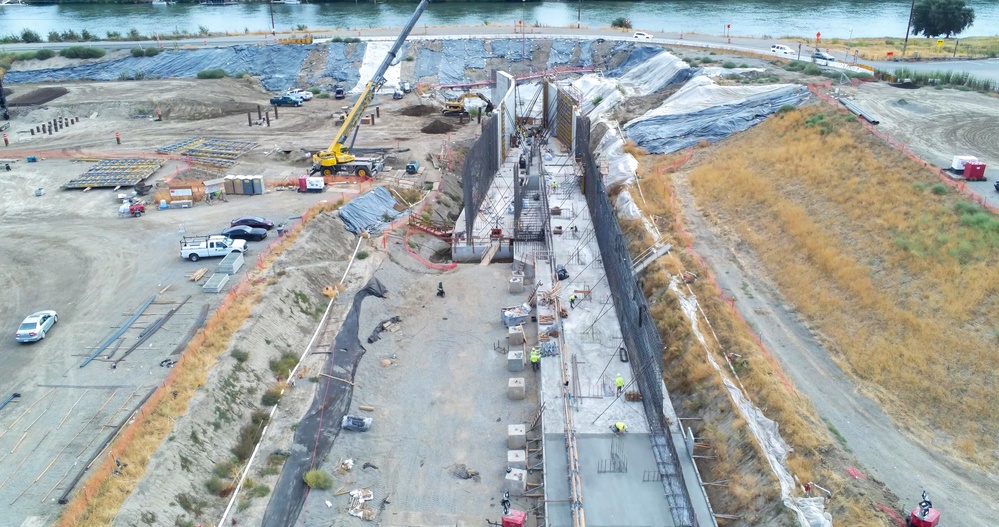 Sacramento Weir Widening Project