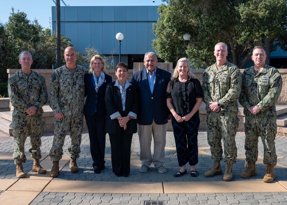 Secretary of the Navy Carlos Del Toro visits C3F