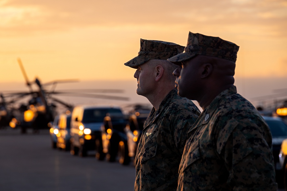 SECNAV Lands at MCAS Miramar