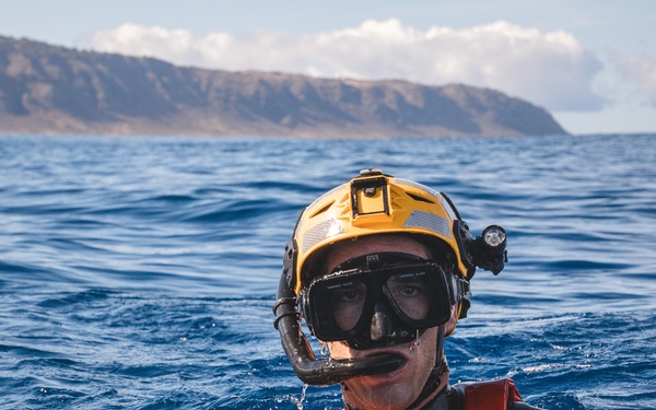 Coast Guard Air Station Barbers Point conducts training