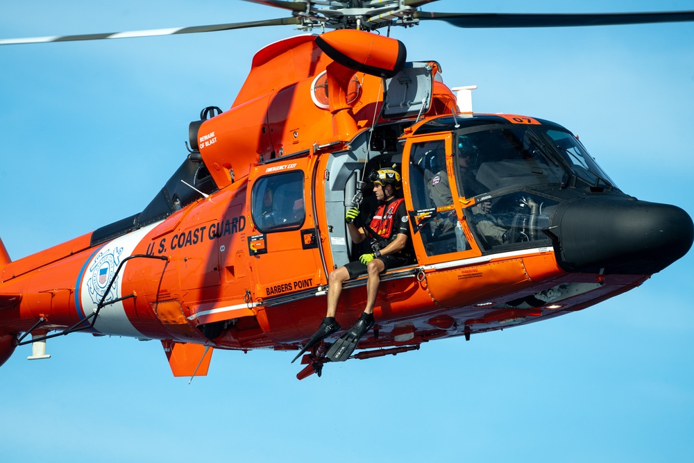 Coast Guard Air Station Barbers Point conducts training