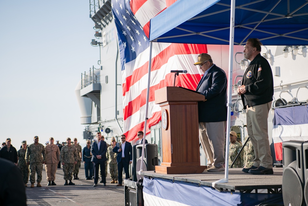 SECNAV and Arnold Schwarzenegger visit USS Boxer