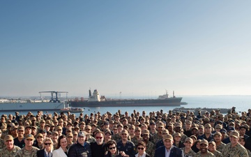 SECNAV holds all hands call aboard Boxer with former Governor Arnold Schwarzenegger