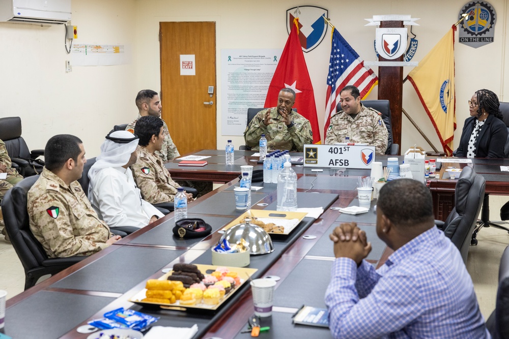 Kuwait Ministry of Defense visits 401st Army Field Support Brigade