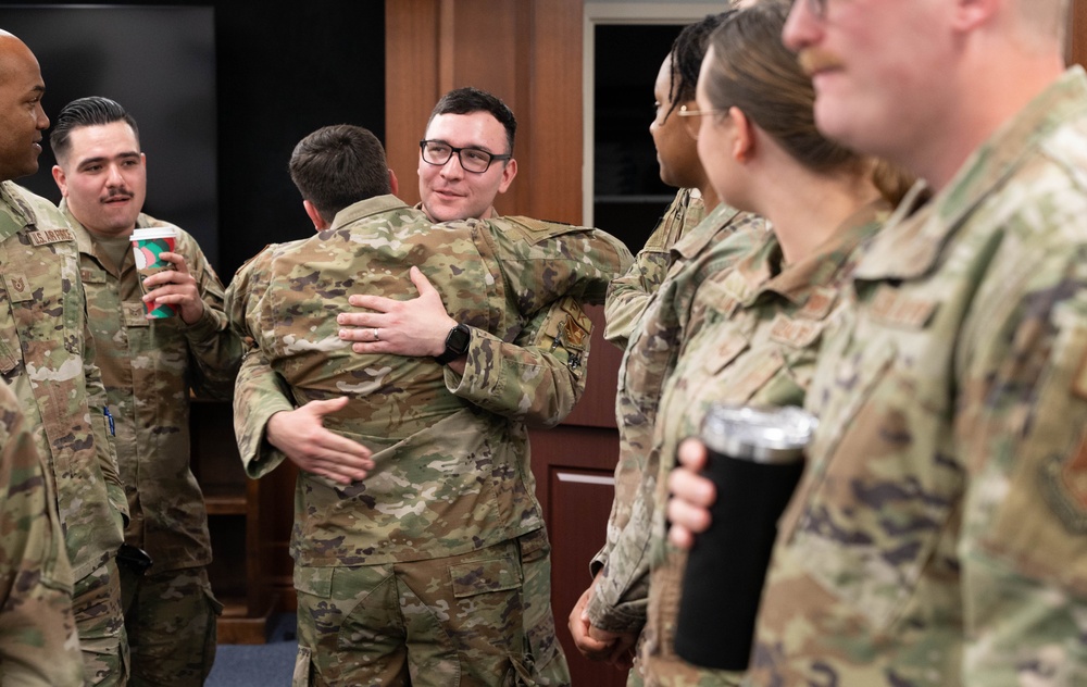 Tech. Sgt. Suver STEP promotion, pinned by Maj. Gen. DeVoe