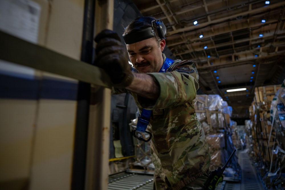 9th AS channels their airlift capabilities