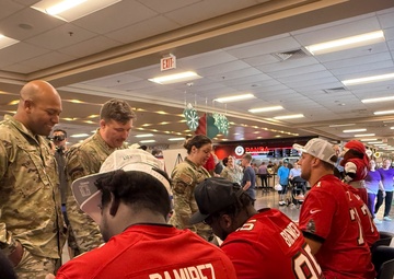 Buccaneers meet Team MacDill