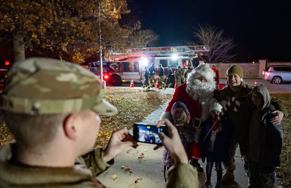 Team Dover starts the holiday season with annual tree-lighting ceremony