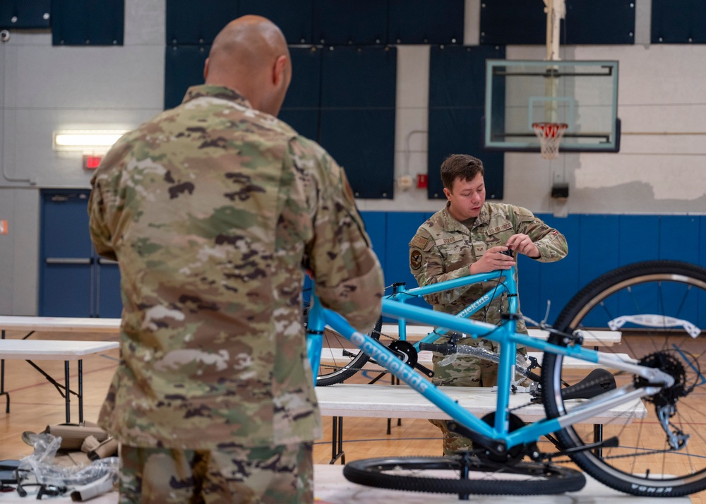 Volunteer Bike Build