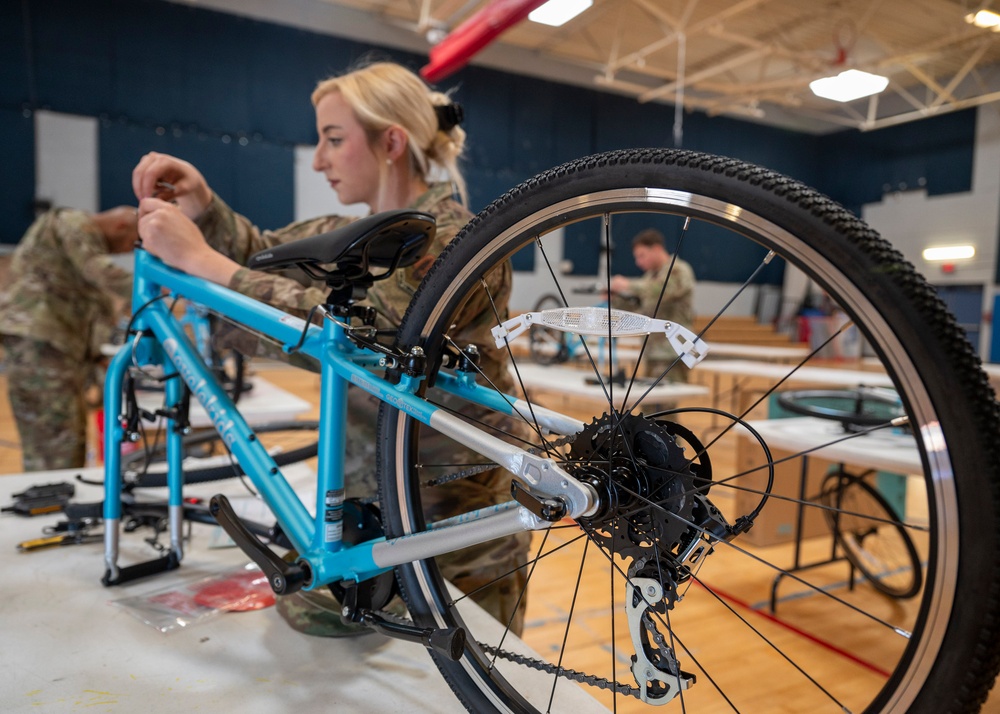 Volunteer Bike Build