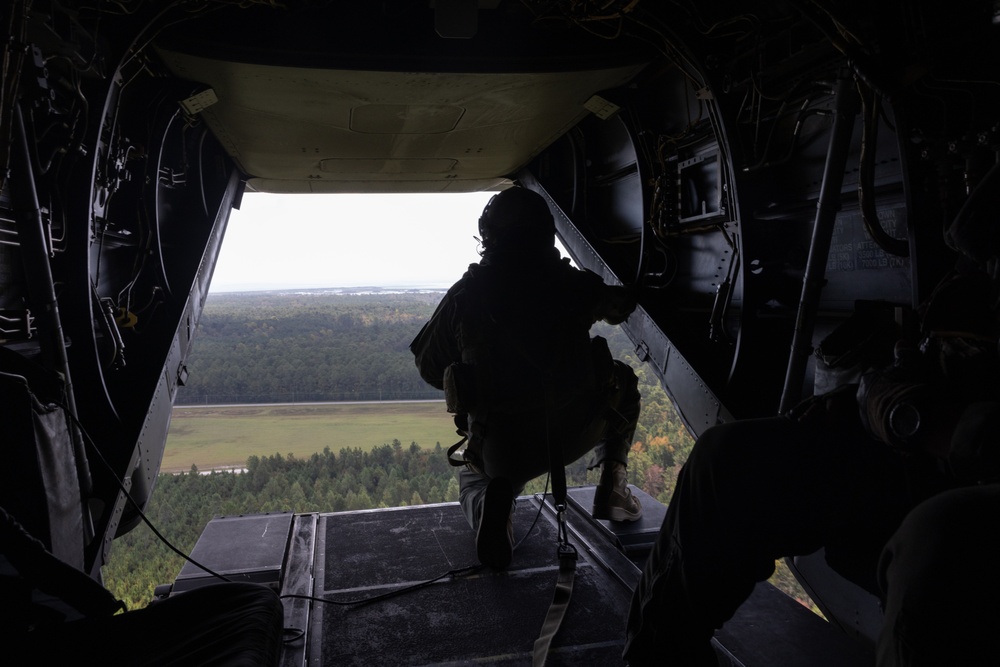 U.S. Marines with VMM-263 work alongside Royal Netherlands Army during Bold Quest 24