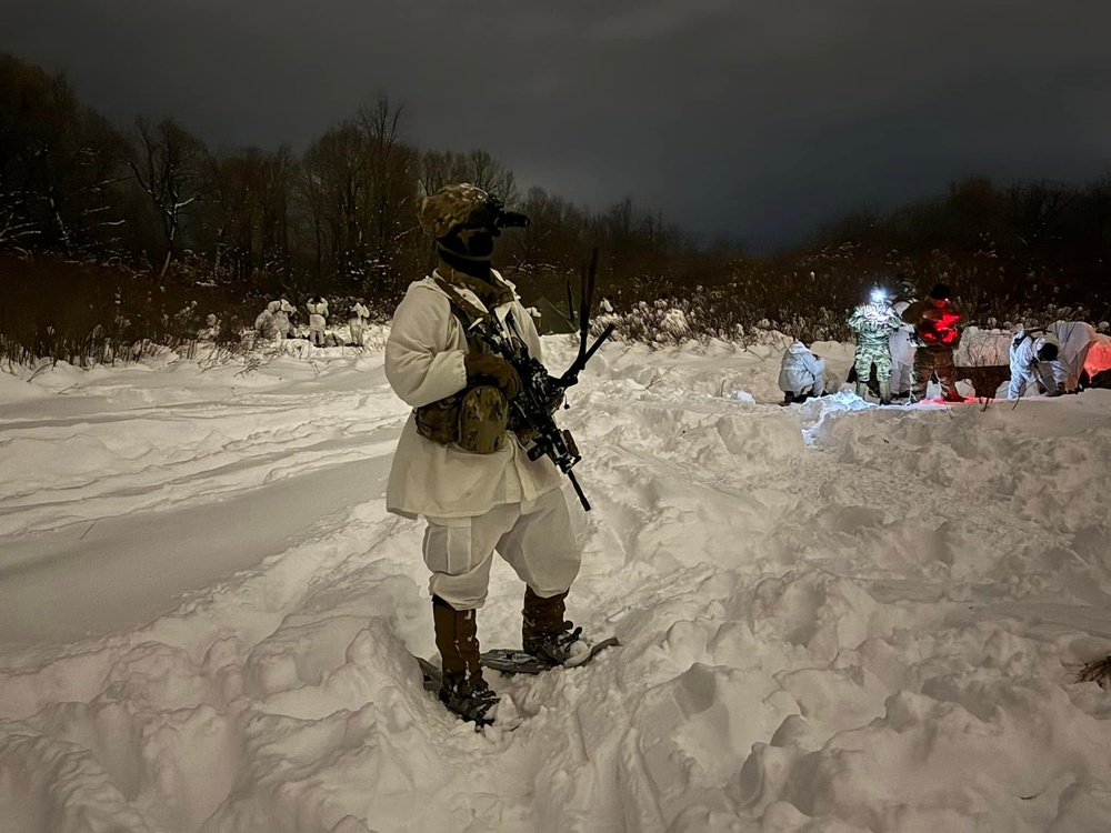 Commando Brigade Leaders Execute Cold Weather Training