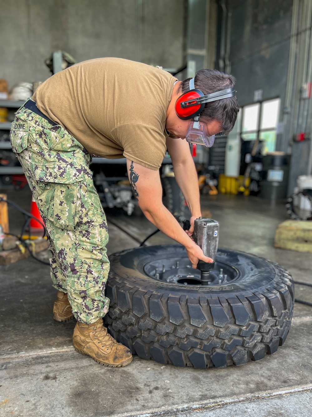 NMCB 1 Vehicle Maintenance