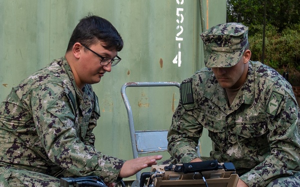 NMCB 1 COMMS Platoon Training