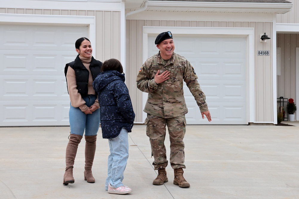 Fort Campbell Unveils Erevia Park: Modern Housing for Junior Enlisted Families