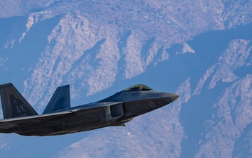 F-22 Demo Team practices with F-35 Demo Team at Hill AFB