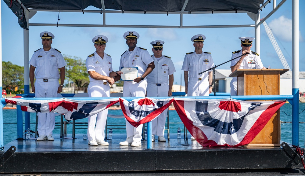 USS Minnesota Holds Change of Command