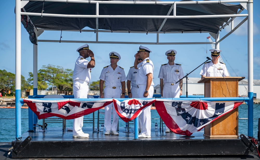 USS Minnesota Holds Change of Command