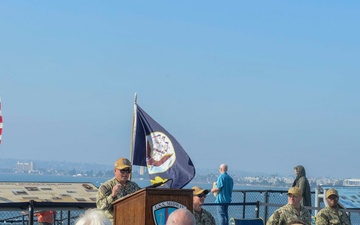 USS Omaha (LCS 12) Blue Crew Conducts Change of Command