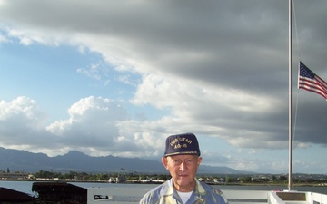 Forging Ahead: Pearl Harbor Day Ceremony Honors Past, Passes Legacy to Young Service Members