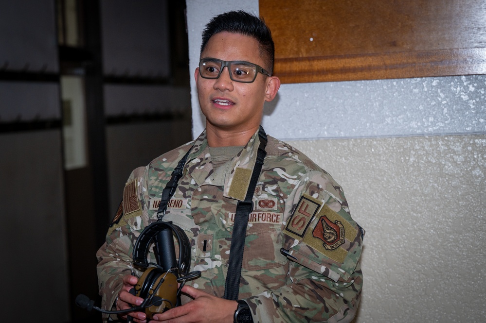 Misawa Airmen conduct SWAT training