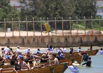 Hare is back!! Schwab Marines Enjoy Okinawan Traditional Dragon Boat Race / ハーレーが帰ってきた！　地元伝統行事を楽しむ海兵隊