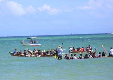Hare is back!! Schwab Marines Enjoy Okinawan Traditional Dragon Boat Race / ハーレーが帰ってきた！　地元伝統行事を楽しむ海兵隊