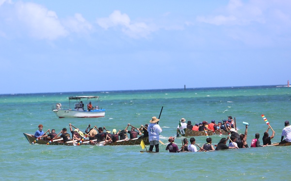 Hare is back!! Schwab Marines Enjoy Okinawan Traditional Dragon Boat Race / ハーレーが帰ってきた！　地元伝統行事を楽しむ海兵隊